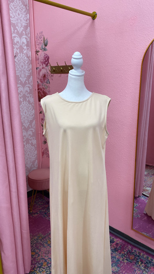 Basic Sleeveless Cotton Dresses (Black,White,Beige)