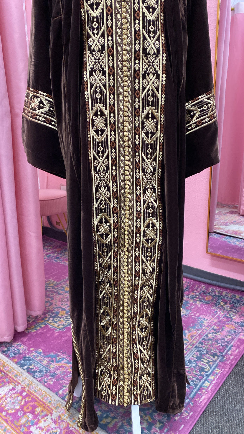 Moroccan Traditional Velvet Caftan Brown
