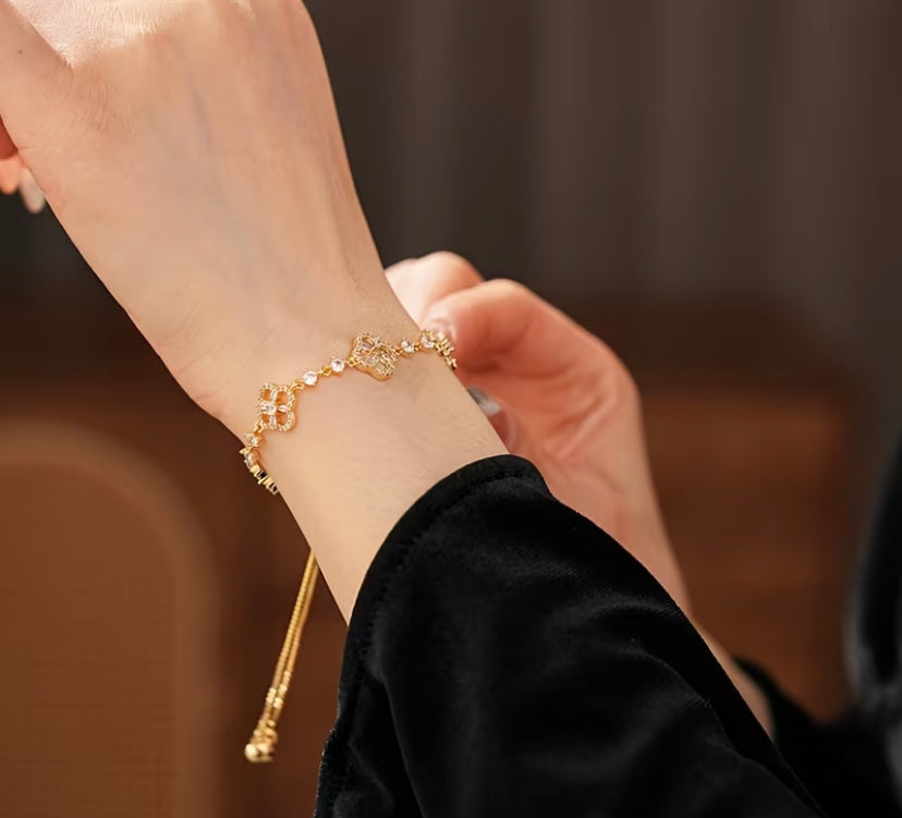 Elegant 18k Plated Floral Style Bracelet