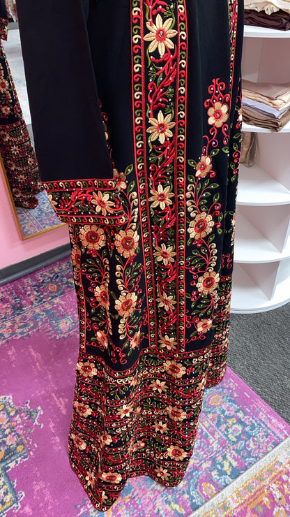 Traditional Tatreez Thobe