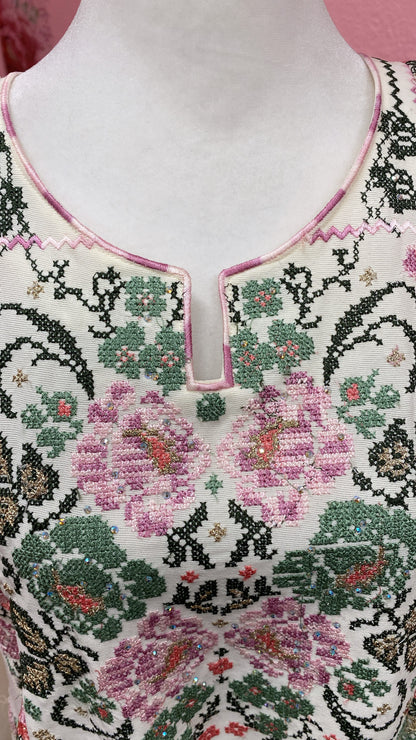 Traditional Tatreez Thobe