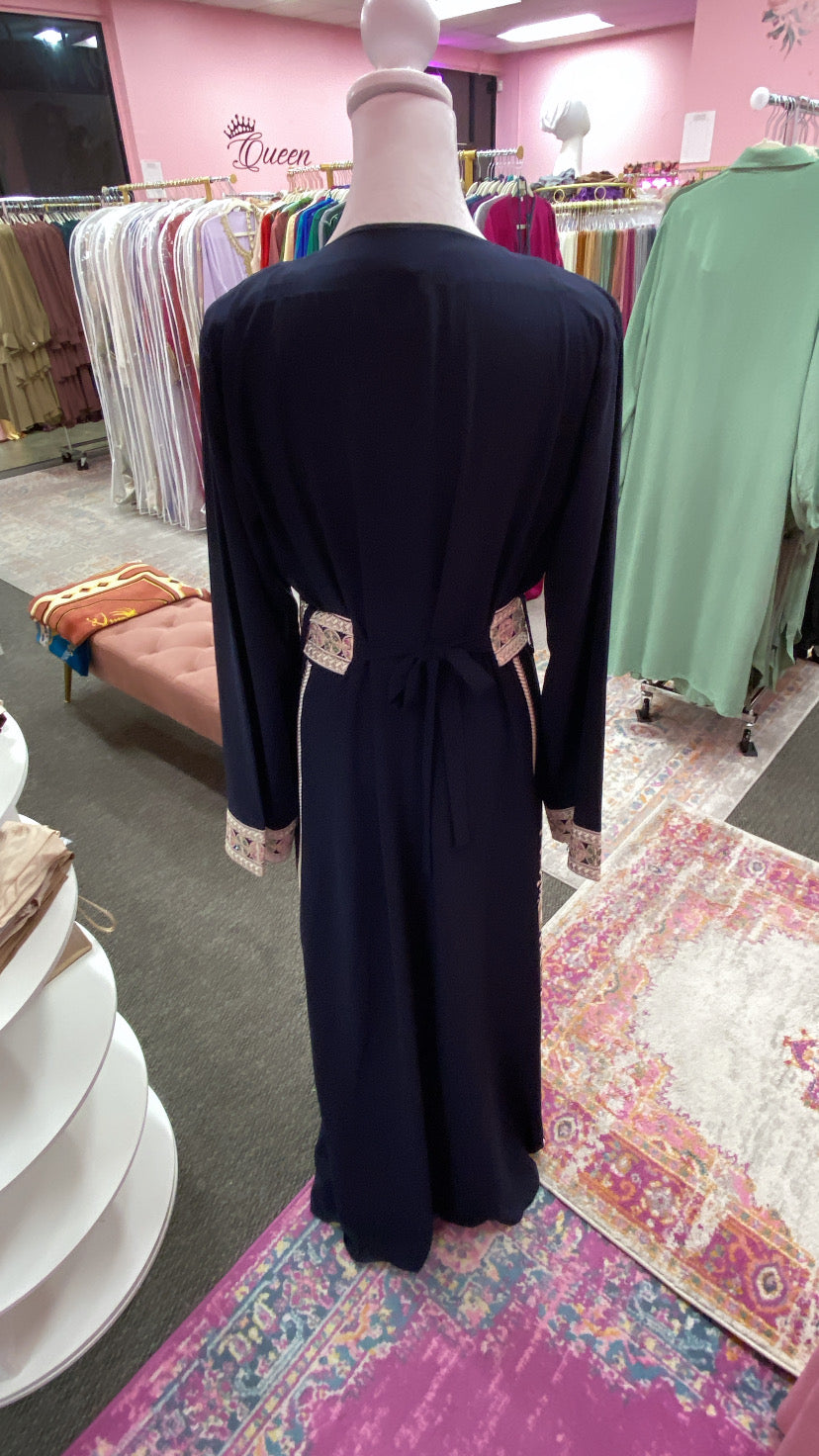 Traditional Tatreez Thobe