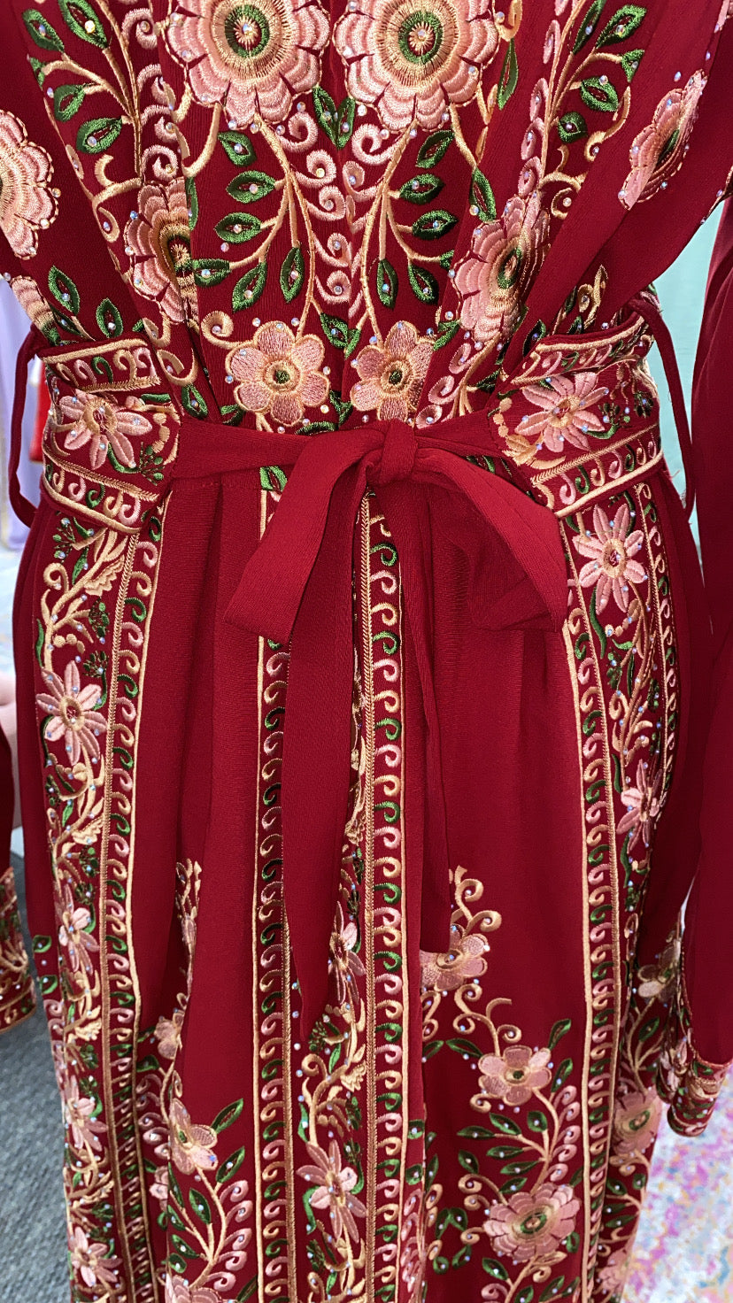 Traditional Tatreez Thobe