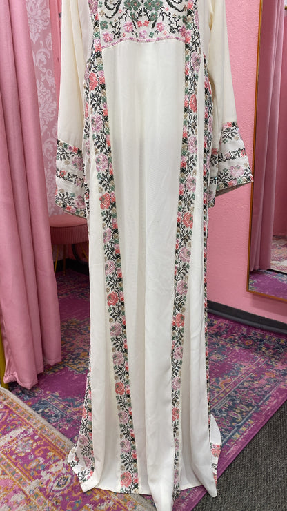 Traditional Tatreez Thobe