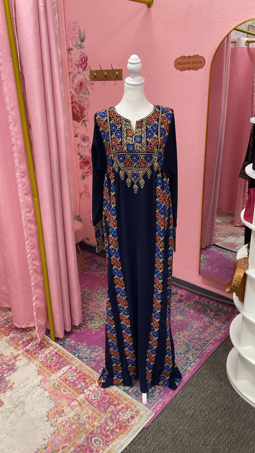 Traditional Tatreez Thobe