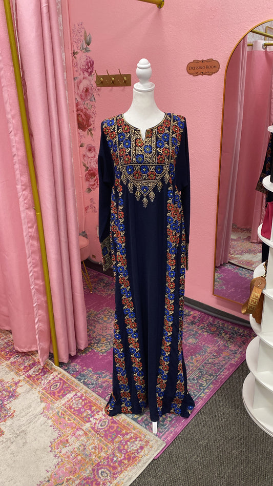 Traditional Tatreez Thobe