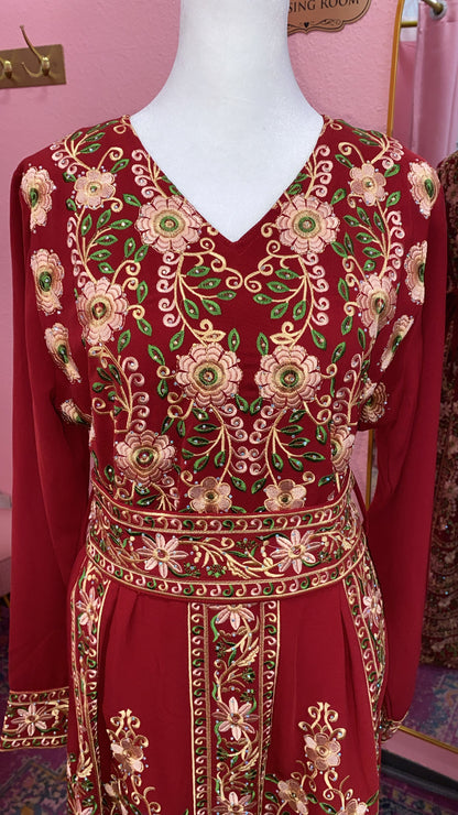 Traditional Tatreez Thobe