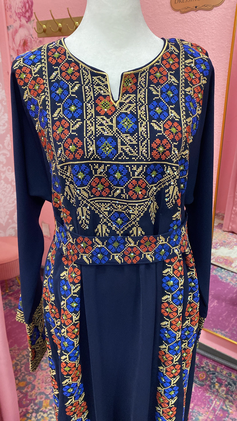 Traditional Tatreez Thobe