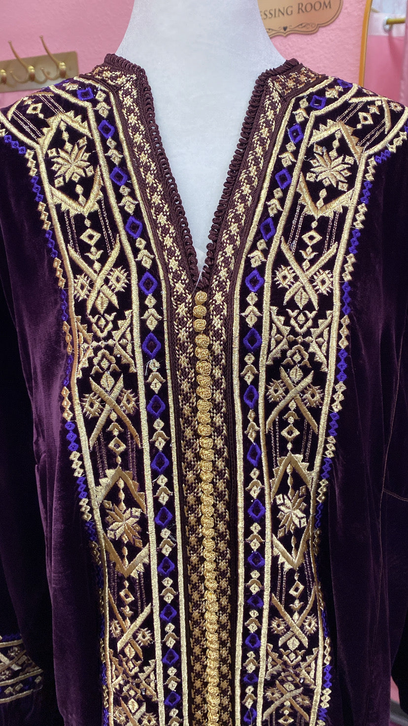 Moroccan Traditional Velvet Caftan Purple