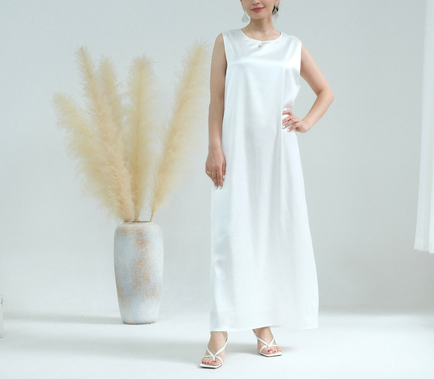 Basic Sleeveless Satin Underdress (Black,White,Beige)