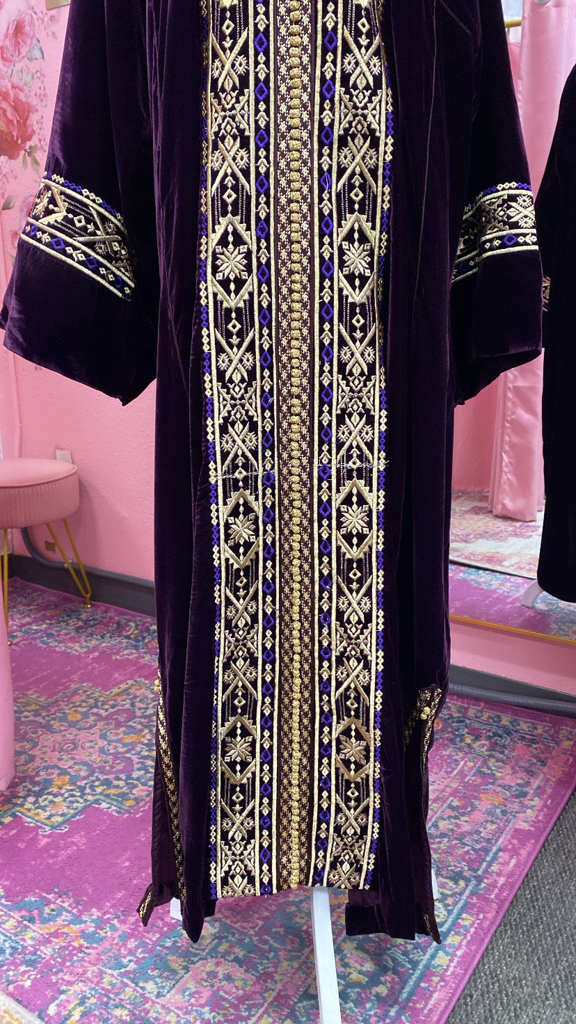 Moroccan Traditional Velvet Caftan Purple