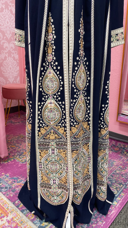 Traditional Tatreez Thobe