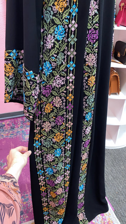 Traditional Tatreez Thobe