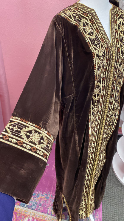 Moroccan Traditional Velvet Caftan Brown