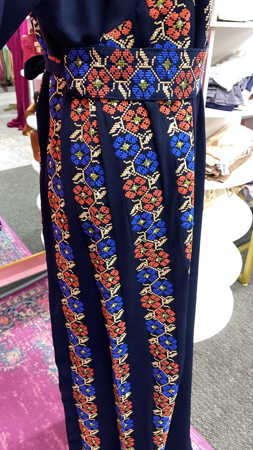 Traditional Tatreez Thobe