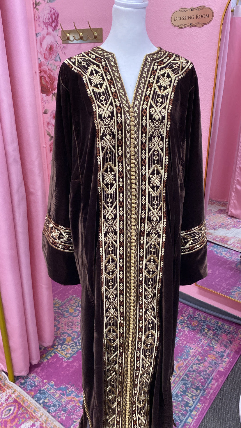 Moroccan Traditional Velvet Caftan Brown