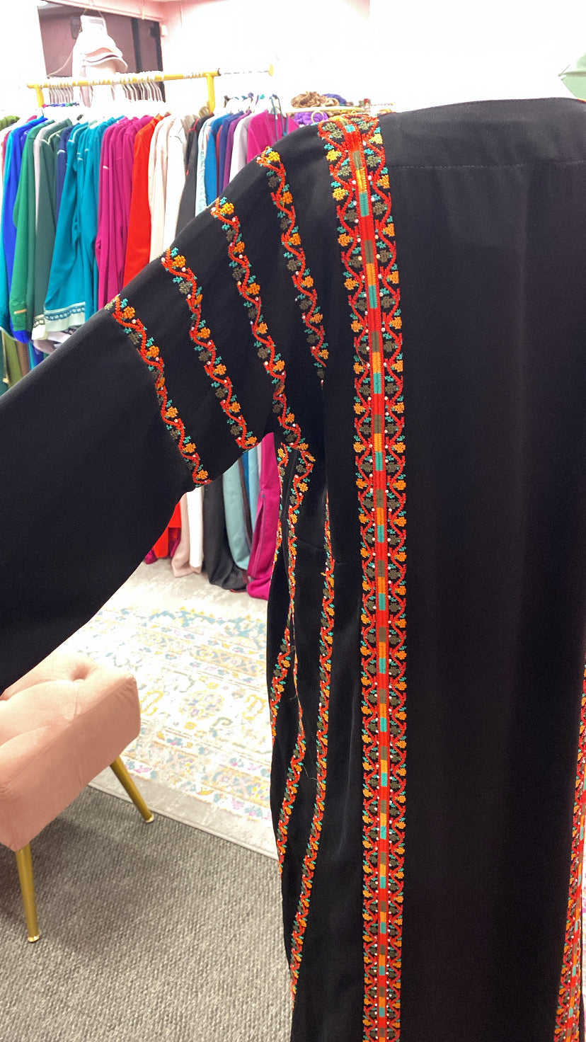 Traditional Tatreez Thobe