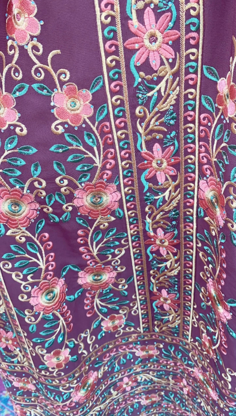 Traditional Tatreez Thobe