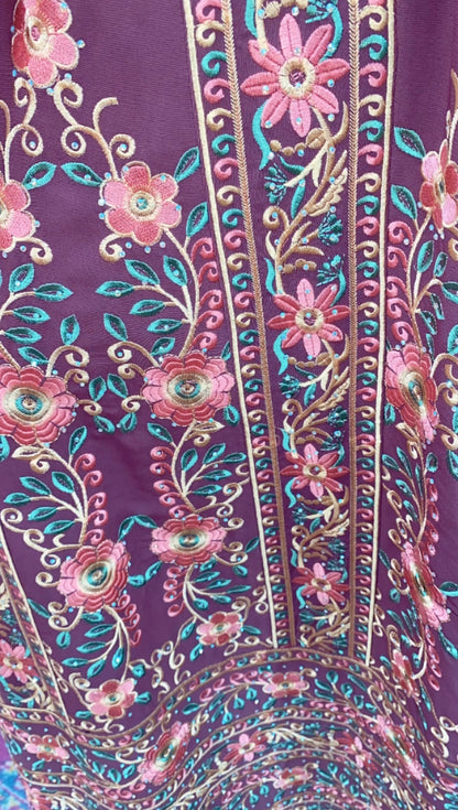 Traditional Tatreez Thobe