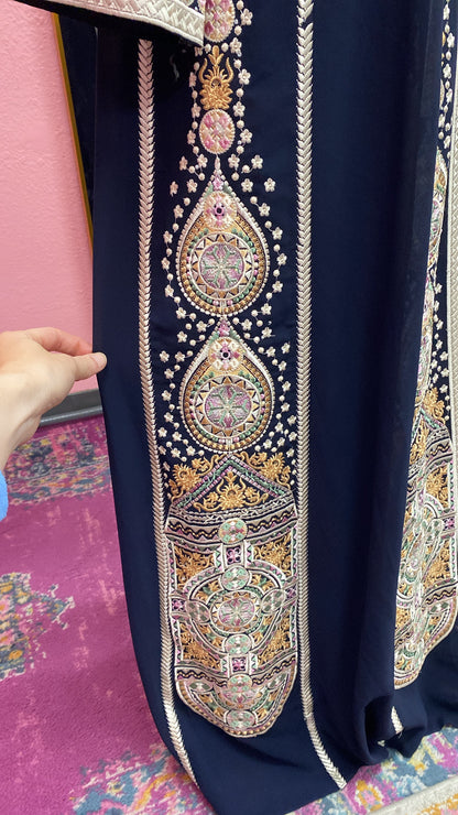 Traditional Tatreez Thobe