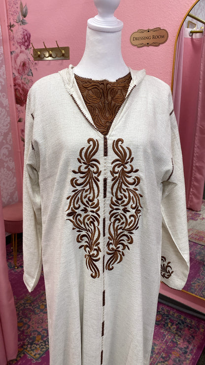 Traditional Moroccan Linen 2 Piece Embroidered Djellaba