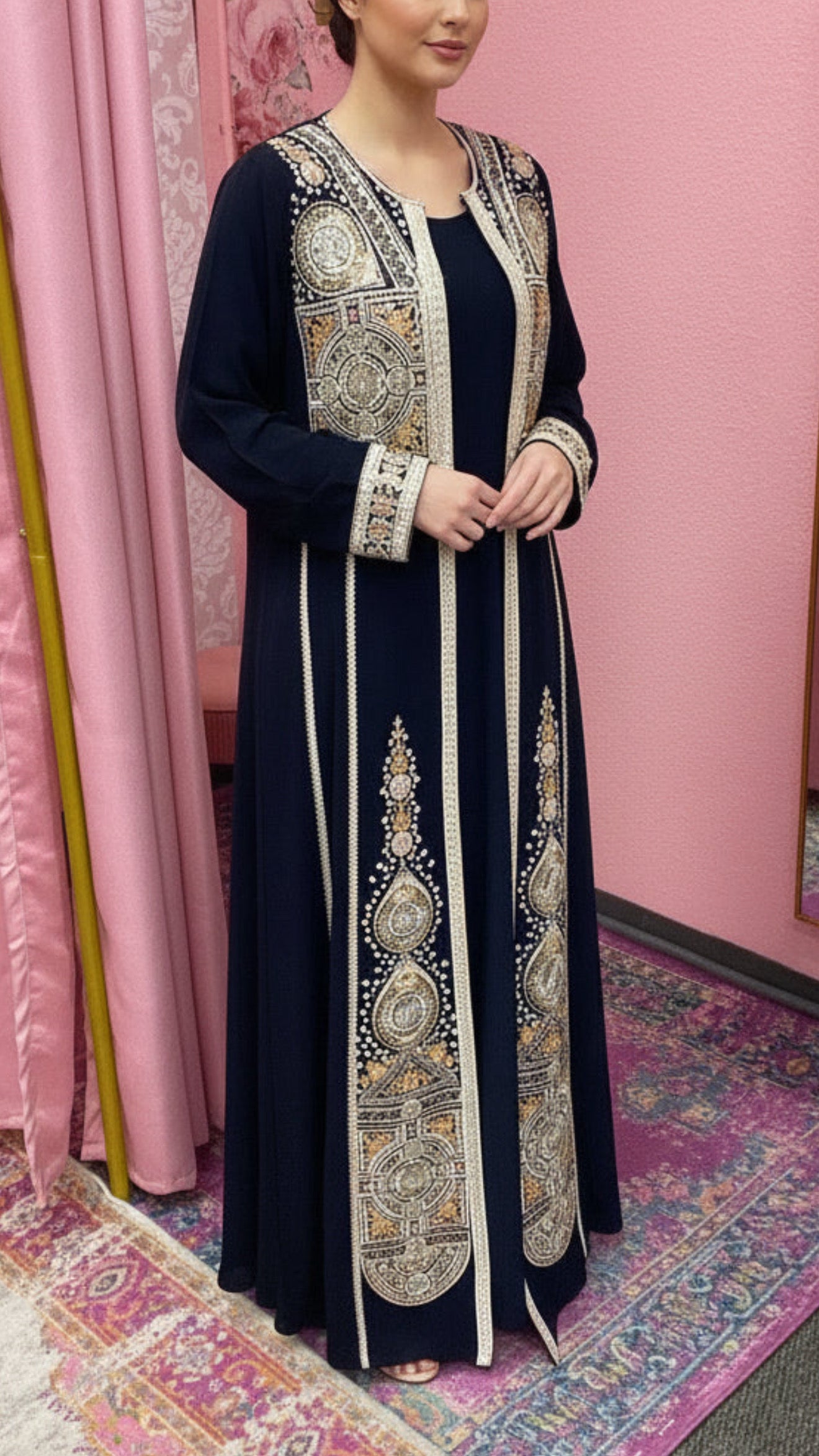 Traditional Tatreez Thobe