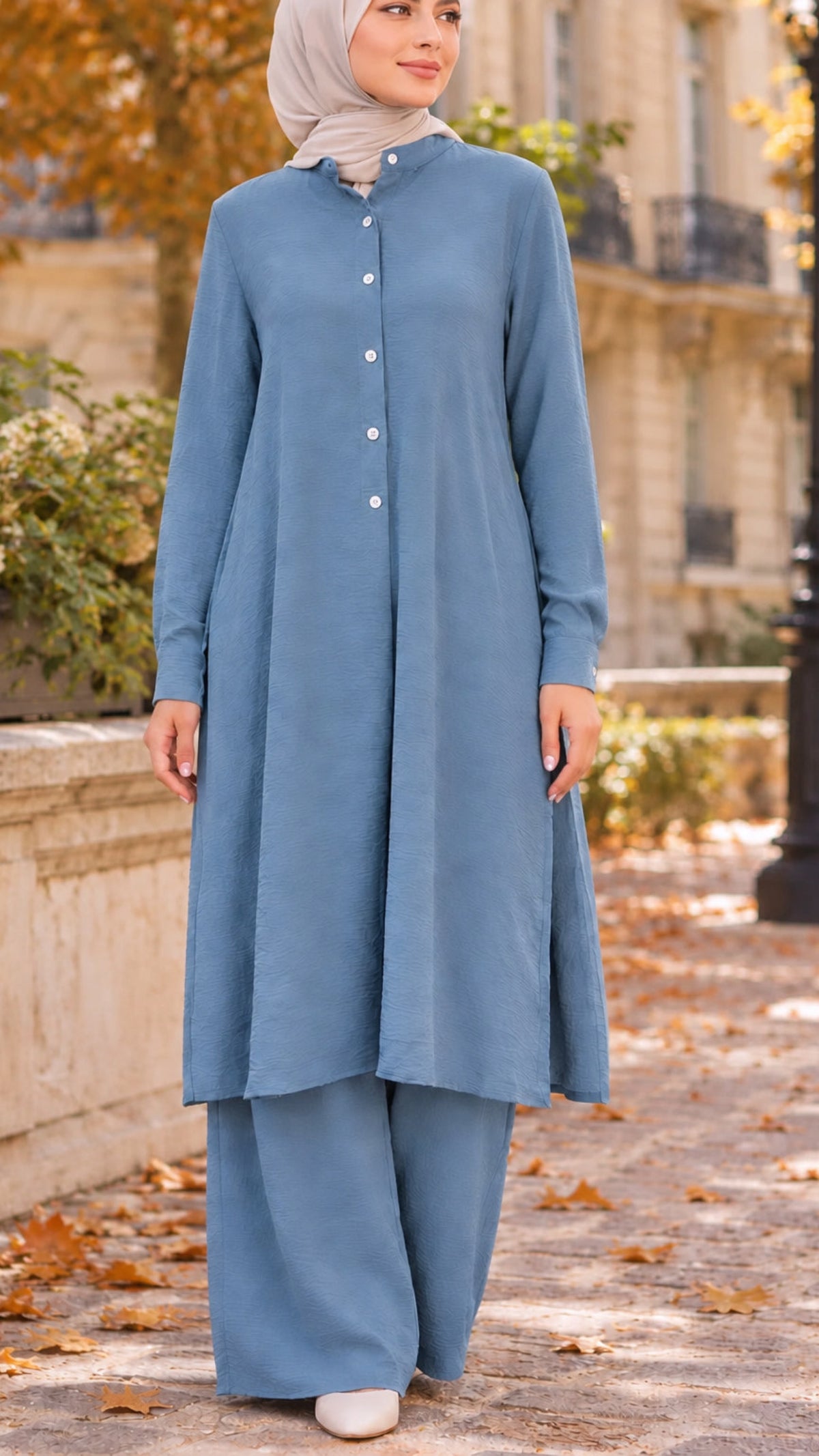 Blue Minimalist Button Detail Pant Suit