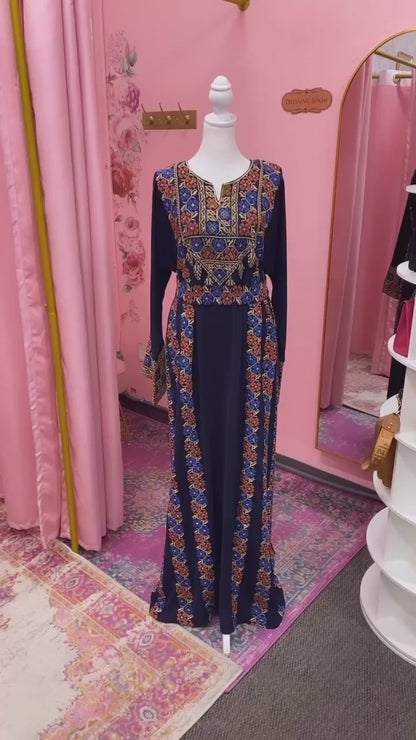 Traditional Tatreez Thobe